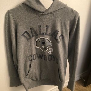 Dallas Cowboys sweatshirt